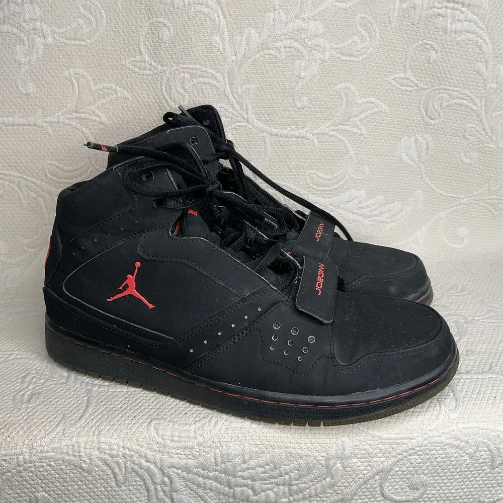 Vintage RARE Nike Air Jordan 628584-023 Men's Shoes Size 10‎